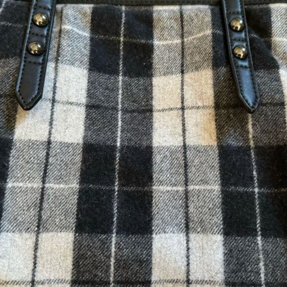 Danielle Nicole Hudson Tote Bag in Black and White Plaid EUC - Picture 11 of 15